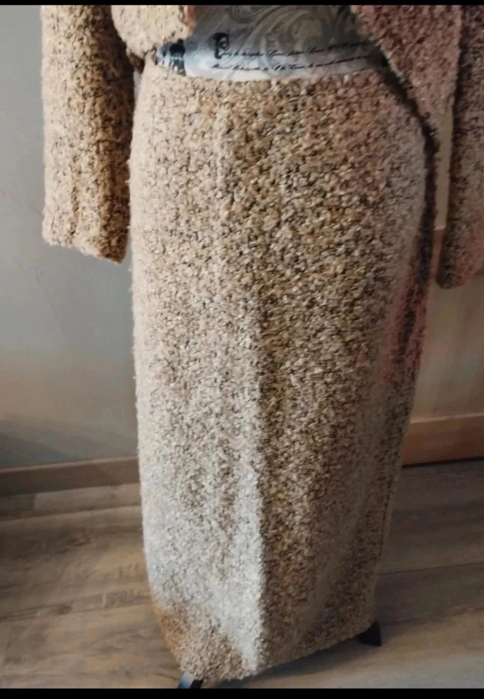 Conjunto de chaqueta+falda larga color marrón/dorado, Jacqueline Riu T38 – photo 5